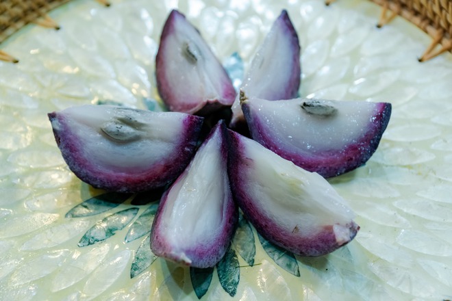 VIDEO: Bưởi tiến vua, na m&ugrave;i sầu ri&ecirc;ng, chuối b&agrave;n tay Phật gi&aacute; dưới 1 triệu &ldquo;đổ bộ&rdquo; TPHCM dịp Tết 2026 - Ảnh 4.