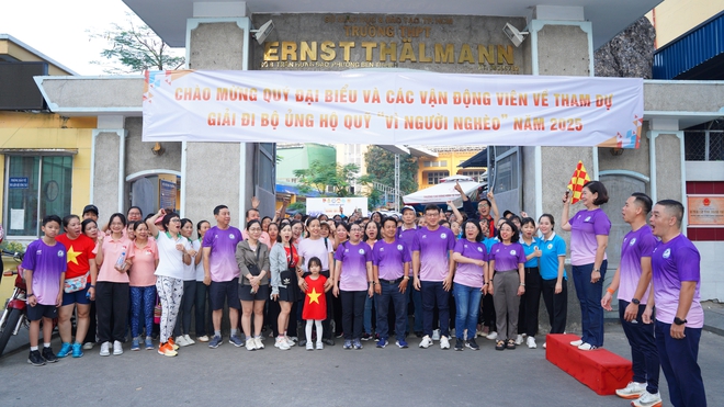 Phường Bến Th&agrave;nh, TP HCM tổ chức giải đi bộ g&acirc;y quỹ chăm lo người yếu thế - Ảnh 6.