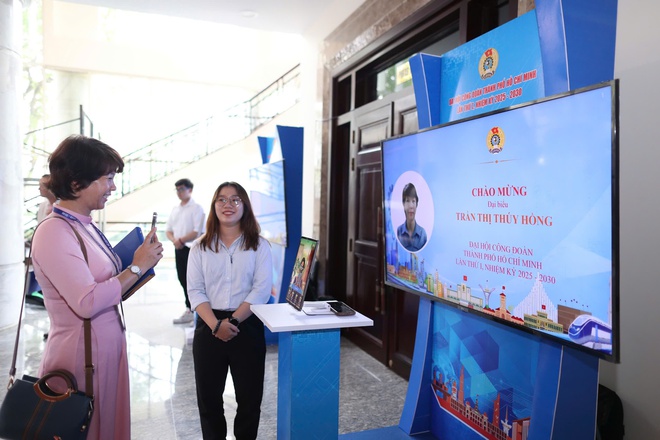 650 đại biểu dự Đại hội C&ocirc;ng đo&agrave;n TPHCM lần thứ I - Ảnh 9.