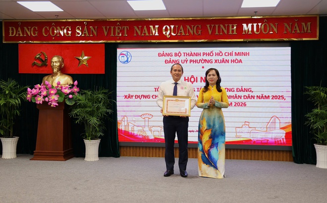 Phường Xu&acirc;n H&ograve;a giải quyết 100% hồ sơ h&agrave;nh ch&iacute;nh đ&uacute;ng hạn - Ảnh 6.