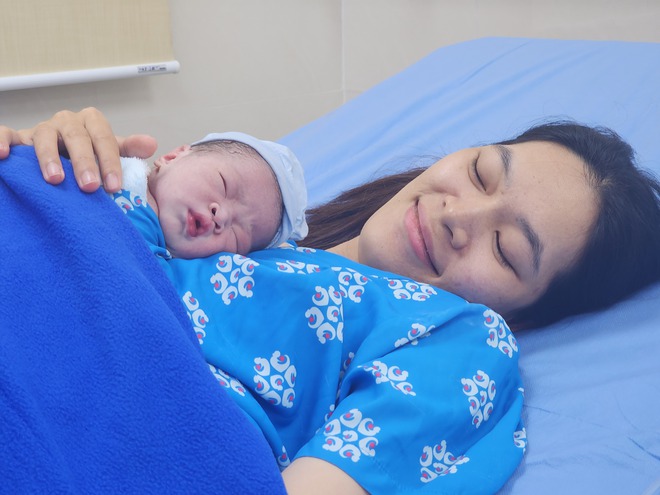 Ngắm những em bé đầu tiên của năm 2026 chào đời tại Bệnh viện Từ Dũ - Ảnh 6.