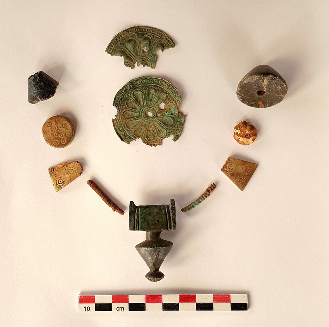 "Công chúa đội vương miện ngược" trong mộ cổ 2.700 tuổi - Ảnh 3.