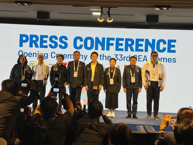 "Thánh Muay" Buakaw và dàn hoa hậu góp mặt trong lễ khai mạc SEA Games 33 - Ảnh 5.