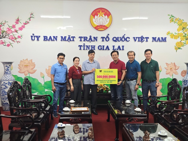 Hành trình “Nghĩa tình Bình Điền”: Từ gói sinh kế Thanh Hóa đến hỗ trợ khẩn cấp bà con miền Trung - Ảnh 2.
