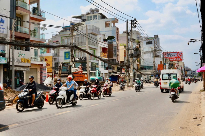 Cận cảnh giải phóng mặt bằng, người dân trông ngày metro số 2 lăn bánh- Ảnh 9.