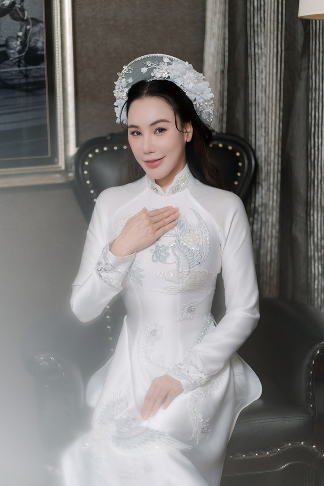 Lộ diện chú rể của Hồ Quỳnh Hương- Ảnh 5. Lộ diện chú rể của Hồ Quỳnh Hương- Ảnh 5.
