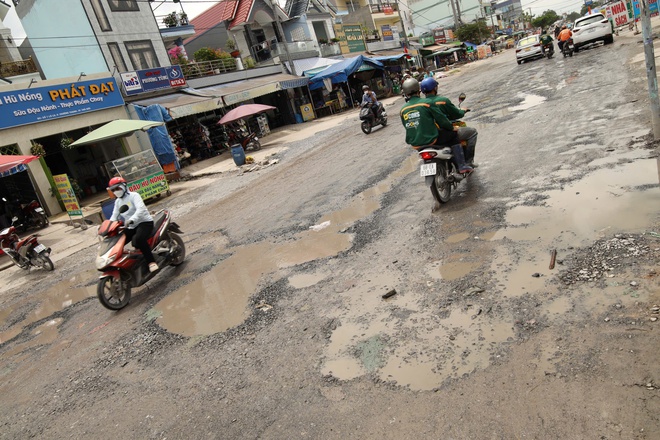 "Con đường thử thách" tái xuất giữa mùa mưa TP Thủ Đức - Ảnh 6.