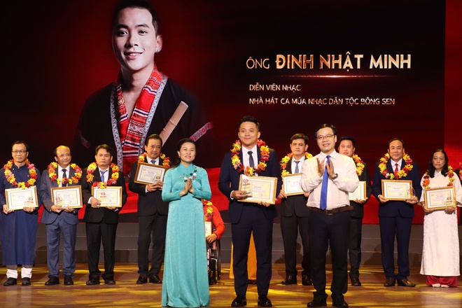 Tuyên dương gương điển hình tiên tiến trong ngành văn hóa thể thao TP HCM- Ảnh 2. Tuyên dương gương điển hình tiên tiến trong ngành văn hóa thể thao TP HCM- Ảnh 2.