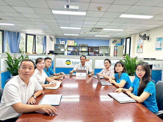 Giữ bình tĩnh giữa mưa giông: Câu chuyện ở sân bay Tân Sơn Nhất - Ảnh 3.