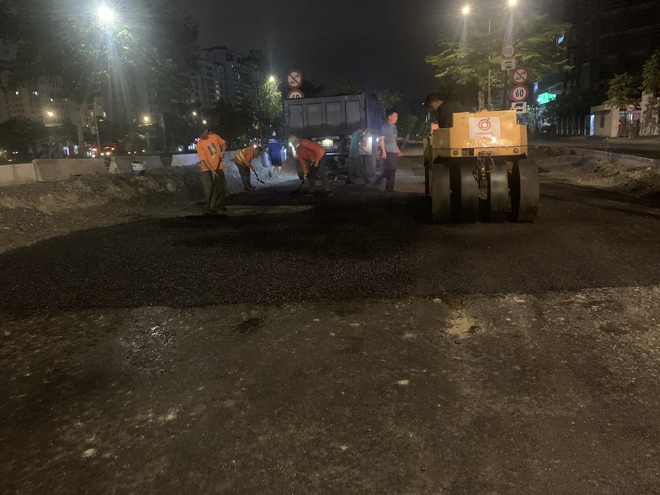 Ban Giao thông phản hồi đường hư quanh hầm chui Nguyễn Văn Linh- Ảnh 2. Ban Giao thông phản hồi đường hư quanh hầm chui Nguyễn Văn Linh- Ảnh 2.