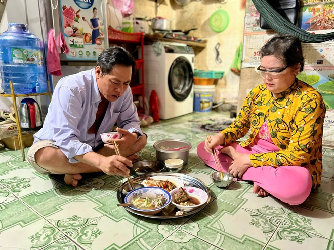 Công nhân chắt chiu từng đồng để lo cho tương lai - Ảnh 2.