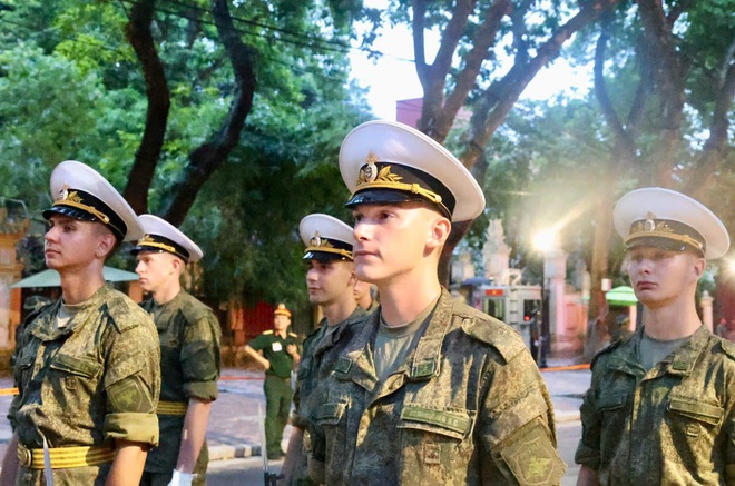 Russian service members joined second full rehearsal for A80 parade- Ảnh 3. Russian service members joined second full rehearsal for A80 parade- Ảnh 3.