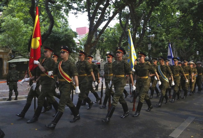 Russian service members joined second full rehearsal for A80 parade- Ảnh 4. Russian service members joined second full rehearsal for A80 parade- Ảnh 4.