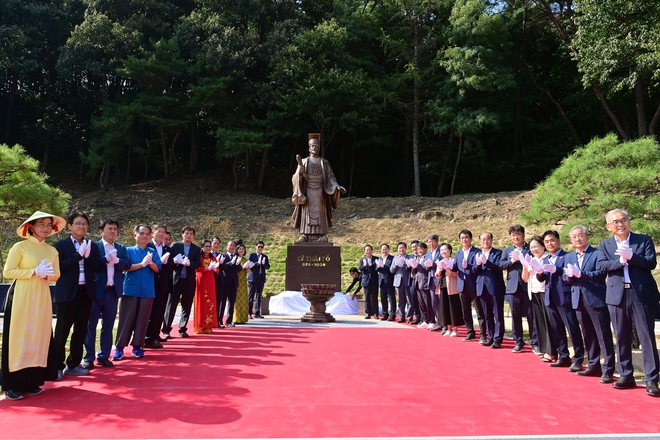 Trường ĐH Khoa học Xã hội và Nhân văn giới thiệu dự án đặc biệt đang xây dựng tại Hàn Quốc- Ảnh 5.