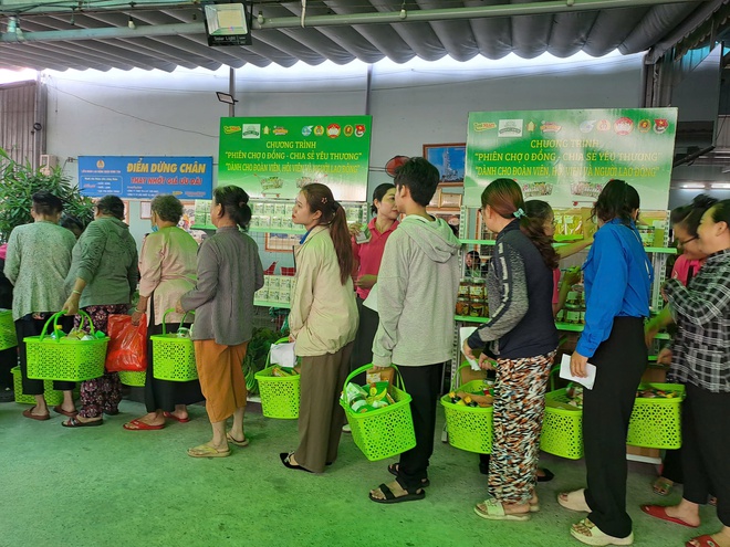 Phường An Lạc phát động thi đua chào mừng Đại hội- Ảnh 12. Phường An Lạc phát động thi đua chào mừng Đại hội- Ảnh 12.