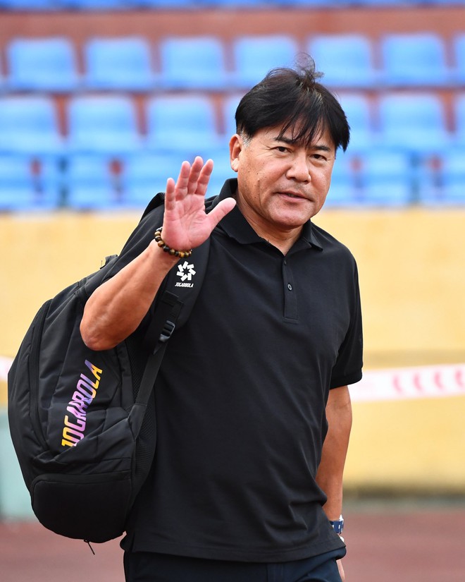CLB Hà Nội "trảm tướng" sau 3 vòng đấu tại V-League 2025-2026 - Ảnh 6.