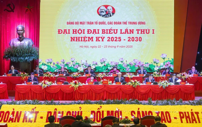 Khai mạc Đại hội đại biểu Đảng bộ Mặt trận Tổ quốc nhiệm kỳ 2025 - 2030 - Ảnh 6. Khai mạc Đại hội đại biểu Đảng bộ Mặt trận Tổ quốc nhiệm kỳ 2025 - 2030 - Ảnh 6.