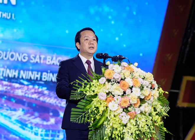 Hàng ngàn người dự lễ khánh thành Quảng trường Thời Đại- Ảnh 3.