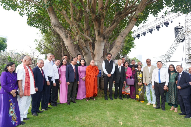 TP HCM kỷ niệm 77 năm Ngày Cộng hòa Ấn Độ: Thắt chặt tình hữu nghị Việt - Ấn - Ảnh 7.