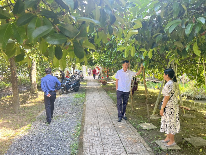 Cần Thơ: Khách Tây thích thú khi trải nghiệm tự tay vào bếp - Ảnh 5.