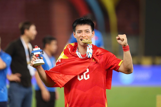 Nguyễn Thanh Nhàn – "Lộc xuân" trên hàng công U23 Việt Nam - Ảnh 12.