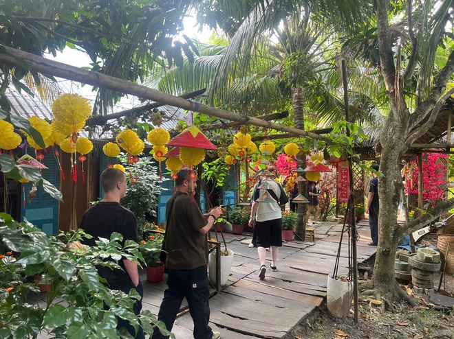 CLIP: Nhiều điểm đến tại Cần Thơ tung chương trình phục vụ khách du xuân - Ảnh 4.