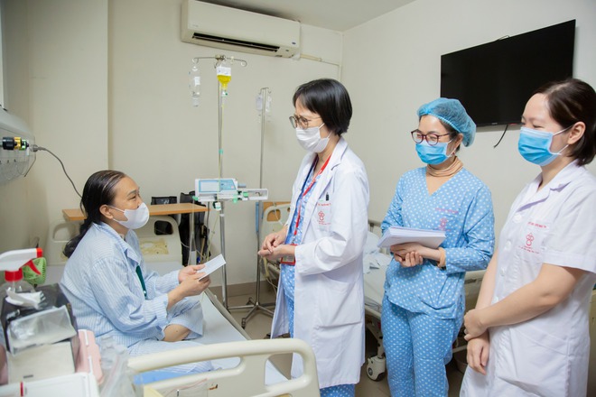 Ch&uacute;c Tết b&aacute;c sĩ Trường Sa qua Telemedicine, cấp cứu xuy&ecirc;n giao thừa - Ảnh 8.