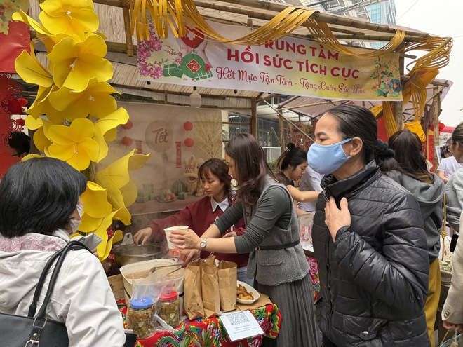 Chăm lo Tết cho bệnh nh&acirc;n kh&oacute; khăn - Ảnh 5.