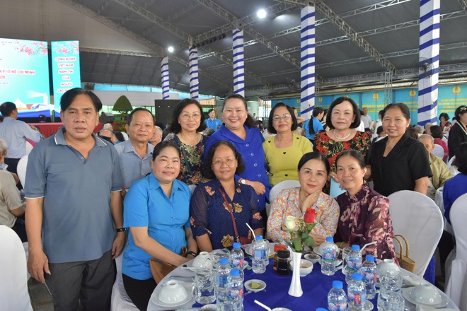 LĐLĐ TP HCM họp mặt c&aacute;n bộ C&ocirc;ng vận &ndash; C&ocirc;ng đo&agrave;n hưu tr&iacute; mừng Xu&acirc;n B&iacute;nh Ngọ 2026 - Ảnh 3.