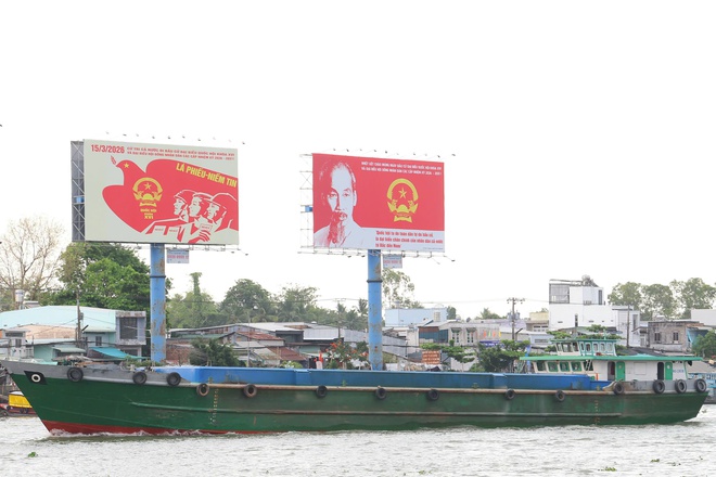 TP Cần Thơ rực rỡ sắc m&agrave;u trước ng&agrave;y bầu cử - Ảnh 9.