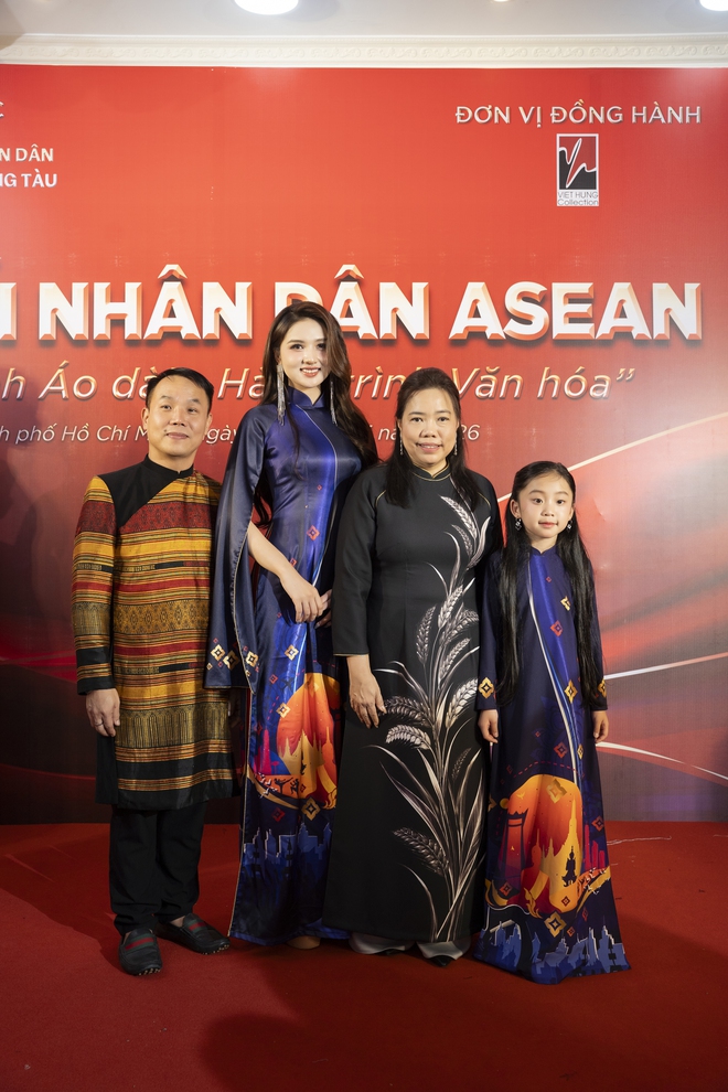 Việt Hùng cùng dàn người đẹp đưa văn hóa Việt ra thế giới - Ảnh 3.