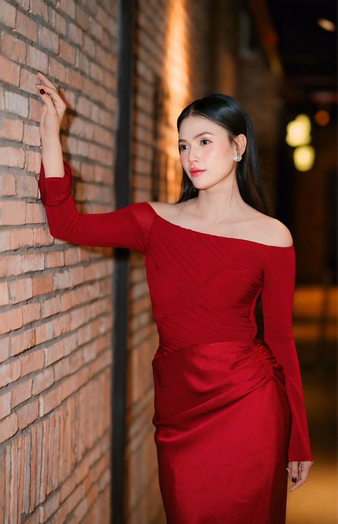 Diễn vi&ecirc;n L&ecirc; Th&uacute;y: "T&ocirc;i muốn kh&aacute;n giả nhớ đến m&igrave;nh bằng chiều s&acirc;u nh&acirc;n vật" - Ảnh 8.