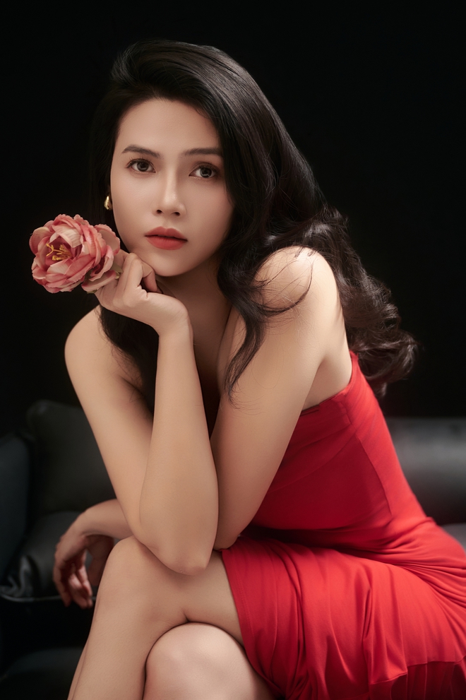 Diễn vi&ecirc;n L&ecirc; Th&uacute;y: "T&ocirc;i muốn kh&aacute;n giả nhớ đến m&igrave;nh bằng chiều s&acirc;u nh&acirc;n vật" - Ảnh 7.