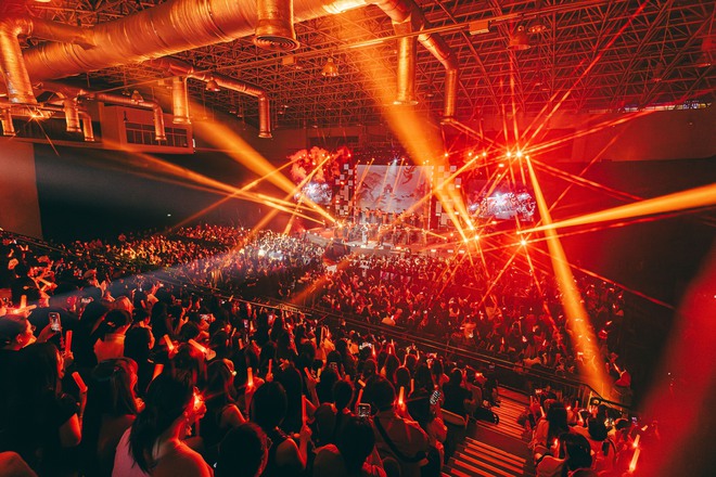 J-UNZIP: Ng&agrave;y Jun Phạm nở hoa rực rỡ  - Ảnh 20.