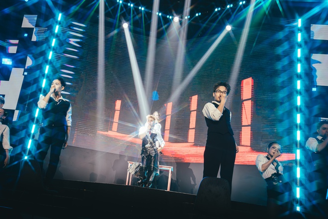 J-UNZIP: Ng&agrave;y Jun Phạm nở hoa rực rỡ  - Ảnh 9.