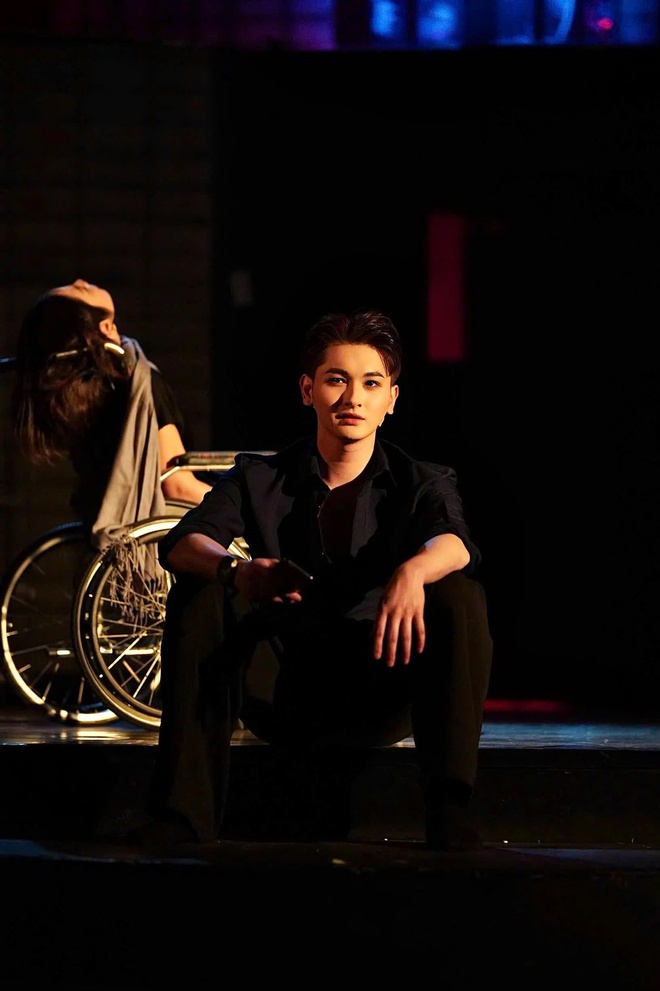 Con trai Minh Nh&iacute;: "T&ocirc;i biết m&igrave;nh kh&ocirc;ng xuất sắc nhưng t&ocirc;i kh&ocirc;ng bỏ cuộc" - Ảnh 9.