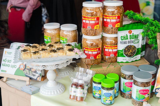 VIDEO: Lạ miệng với đặc sản từ chùm ngây và quả lê-ki-ma tại Lễ công bố Hàng Việt Nam Chất lượng cao - Ảnh 15.