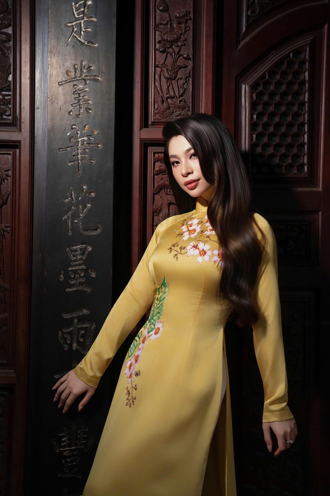 Nhan sắc "đả nữ đời đầu" L&yacute; Hương v&agrave; con g&aacute;i Jessica  - Ảnh 15.