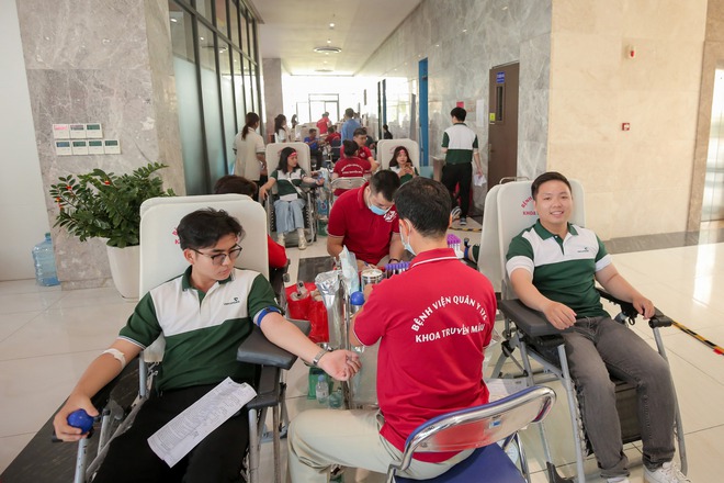 Thứ trưởng Nguyễn Tri Thức: Kh&ocirc;ng c&oacute; m&aacute;u, b&aacute;c sĩ giỏi đến đ&acirc;u cũng kh&oacute; cứu người bệnh - Ảnh 5.