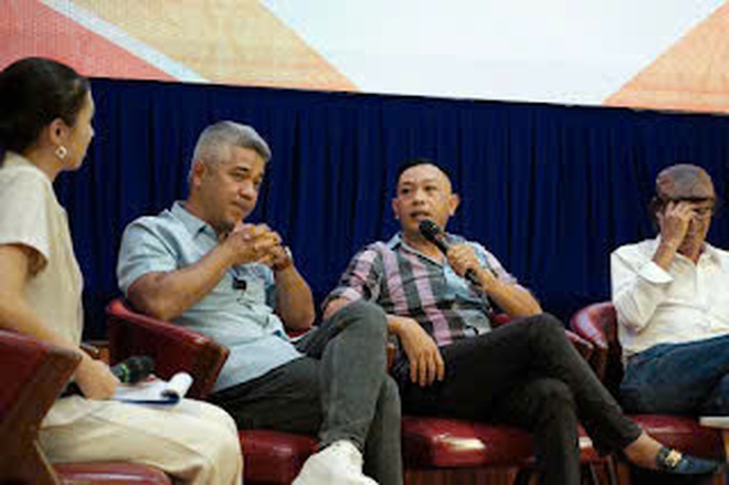 “Chuyến tàu ký ức” đưa sinh viên đến gần hơn với phim tài liệu - Ảnh 3.