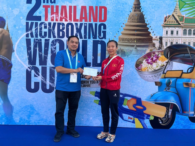 V&otilde; sĩ TP HCM bảo vệ th&agrave;nh c&ocirc;ng HCV tại Kickboxing World Cup - Ảnh 2.