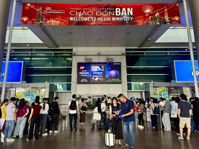 VIDEO: Người d&acirc;n kỳ vọng g&igrave; v&agrave;o s&acirc;n bay Long Th&agrave;nh trước ng&agrave;y hoạt động? - Ảnh 1.