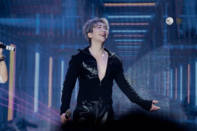 Nhạc sĩ Huỳnh Quốc Huy: "&Aacute;p lực lớn nhất l&agrave; li&ecirc;n tục n&acirc;ng cấp ch&iacute;nh m&igrave;nh v&agrave; Tăng Ph&uacute;c"  - Ảnh 13.