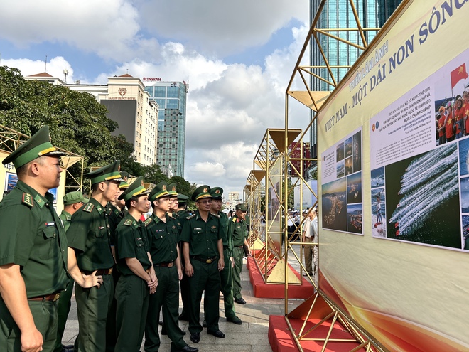 TP HCM tổ chức triển l&atilde;m ảnh quy m&ocirc; lớn - Ảnh 6.