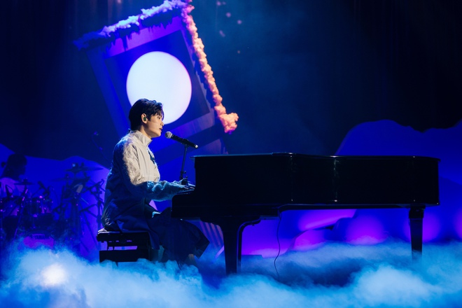 Bản sắc Gen Z qua "Thịnh vượng Việt Nam s&aacute;ng ngời" của buitruonglinh  - Ảnh 2.