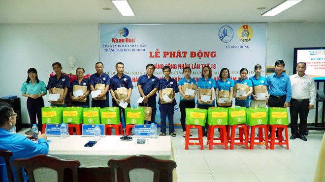 Th&aacute;ng C&ocirc;ng nh&acirc;n: Người lao động hạnh ph&uacute;c khi được chăm lo, tặng bếp ấm  - Ảnh 8.