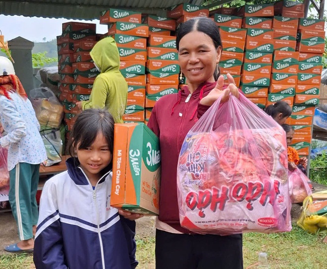 C&ocirc;ng đo&agrave;n phối hợp chăm s&oacute;c sức khỏe cho người d&acirc;n x&atilde; Đặng Th&ugrave;y Tr&acirc;m - Ảnh 3.