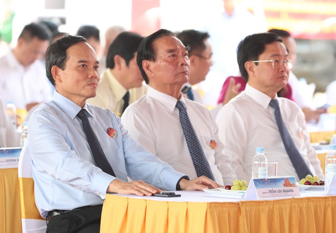 Ho Chi Minh City simultaneously starts construction on many large-scale projects - Ảnh 4.