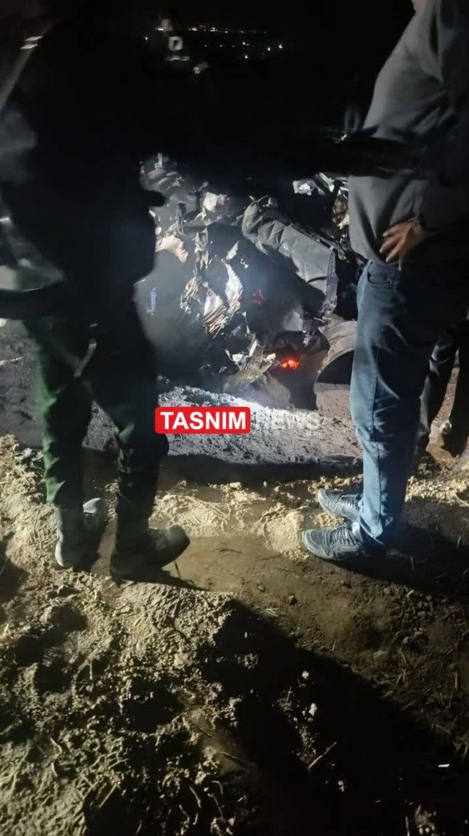 Iran bắn rơi m&aacute;y bay Mỹ thứ 2, một th&agrave;nh vi&ecirc;n phi h&agrave;nh đo&agrave;n F-15 vẫn mất t&iacute;ch - Ảnh 3.