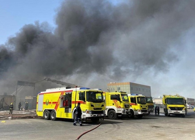 Chiến sự Trung Đ&ocirc;ng ng&agrave;y 3-4: Hai cơ sở dầu kh&iacute; bốc ch&aacute;y, Iran đ&ograve;i "x&oacute;a sổ" t&agrave;i sản Mỹ ở khu vực - Ảnh 2.